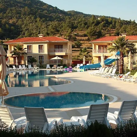The One Club 4* Sarıgerme
