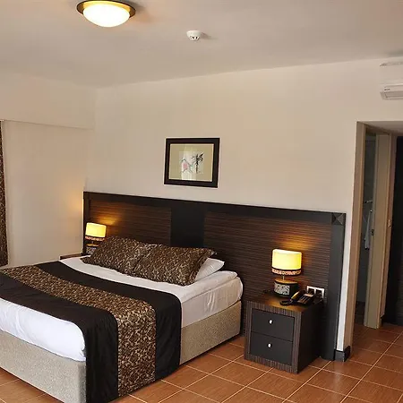 The One Club Otel 4*