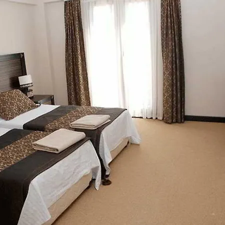 Alinn Hotell Sarigerme