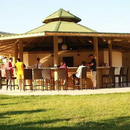 The One Club Hotel