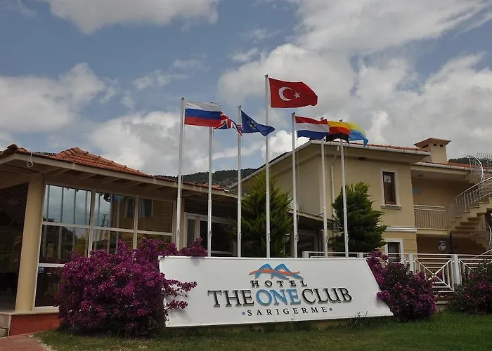 ホテル Alinn サルゲルメ