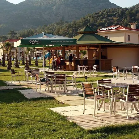 Szálloda The One Club 4*