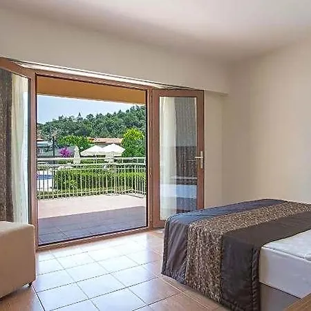 The One Club Hotel Sarigerme